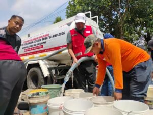 PMI Kota Sukabumi Salurkan 15 Ribu Liter Air Bersih di Tiga Lokasi, 1.400 Warga Terbantu